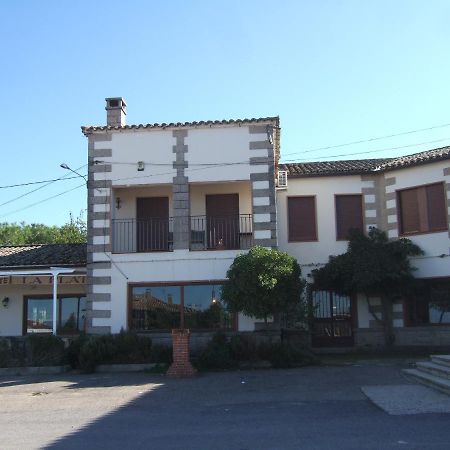 Hostal La Plata Oropesa Eksteriør bilde