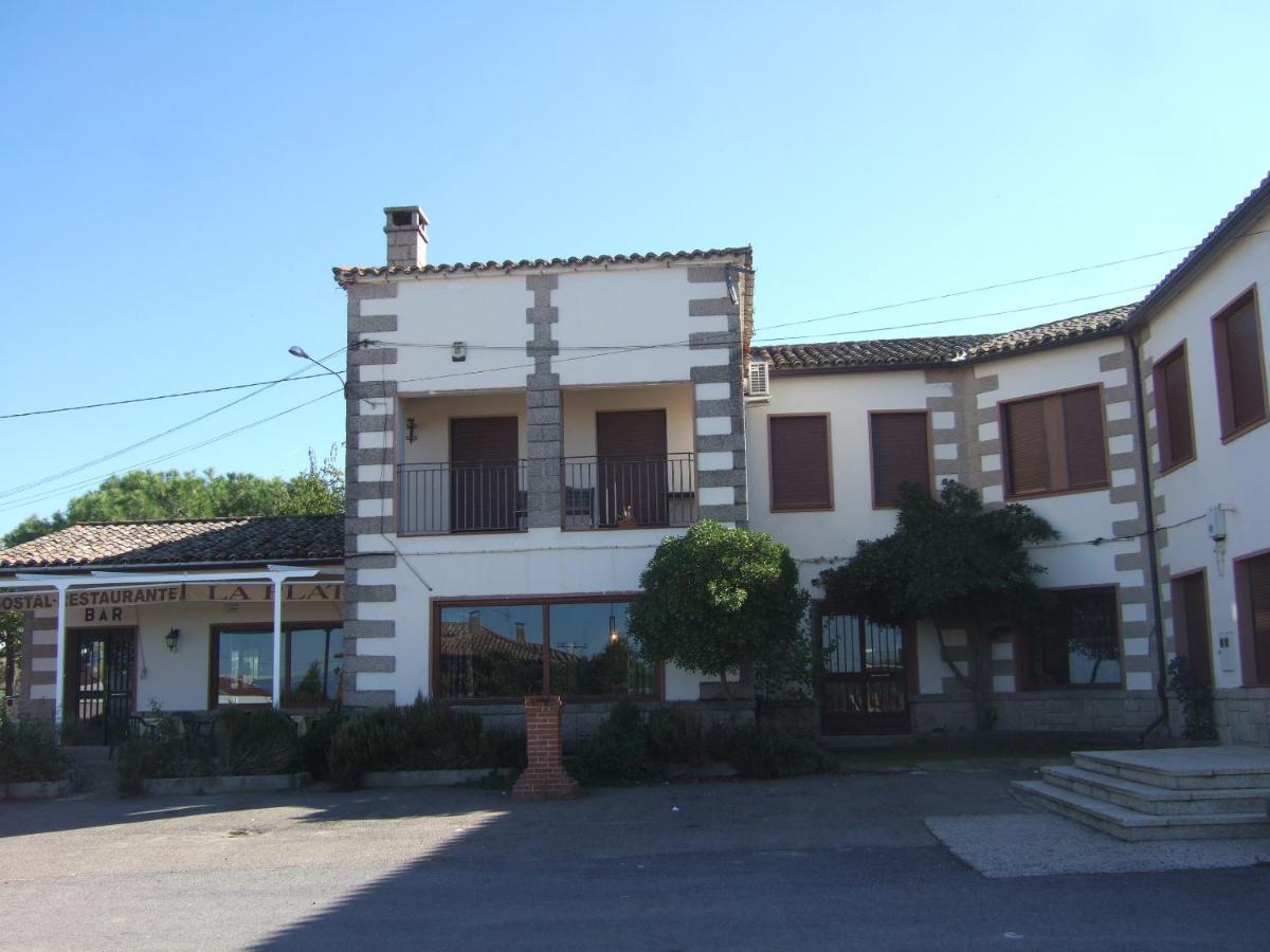 Hostal La Plata Oropesa Eksteriør bilde