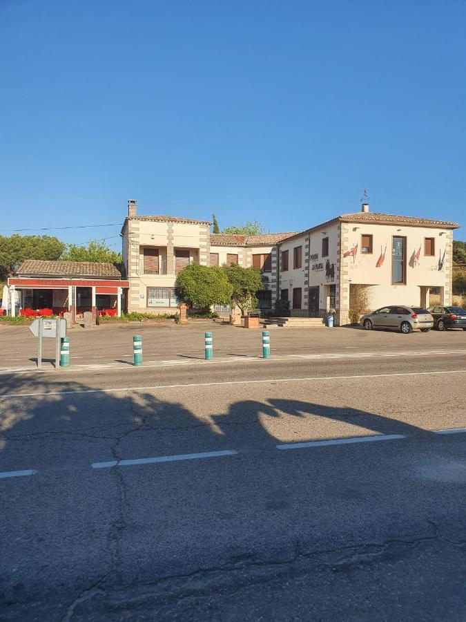 Hostal La Plata Oropesa Eksteriør bilde